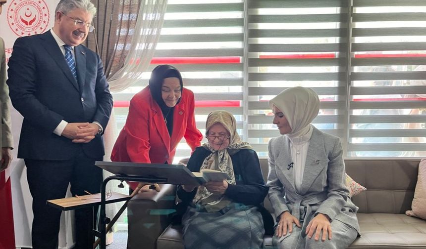 Eskişehir’de Aktif Yaşam Merkezi Bakan Göktaş’ın Katılımıyla Açıldı