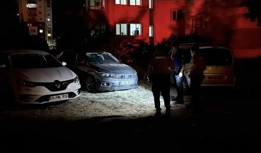 Eskişehir'de şüpheli araç bekçiye çarpıp kaçtı