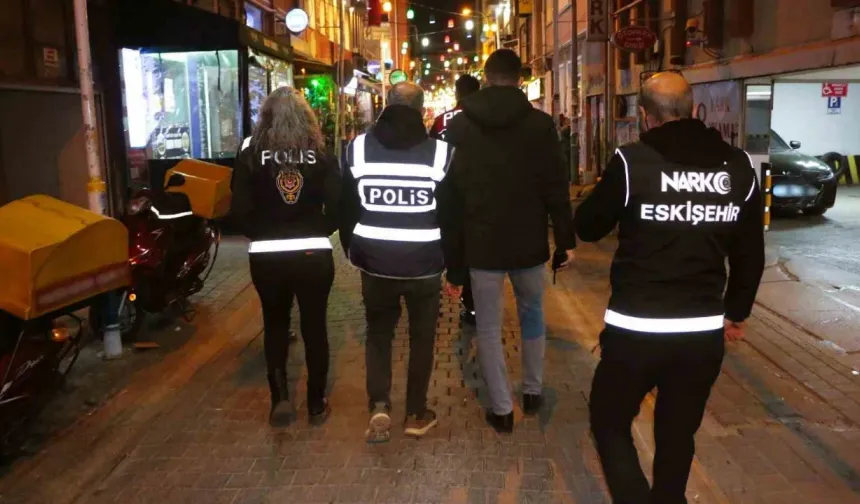 Eskişehir'de Yasaklı Madde Operasyonu: 41 Gözaltı