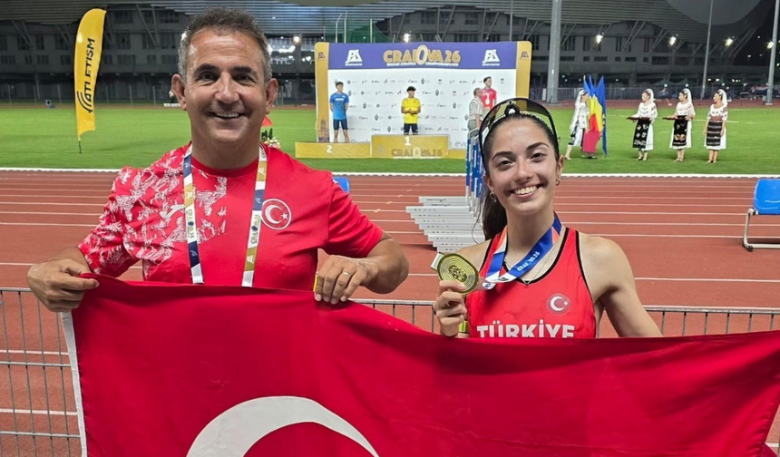 Eskişehirli Atlet Zeynep Özkara Balkan Şampiyonu oldu