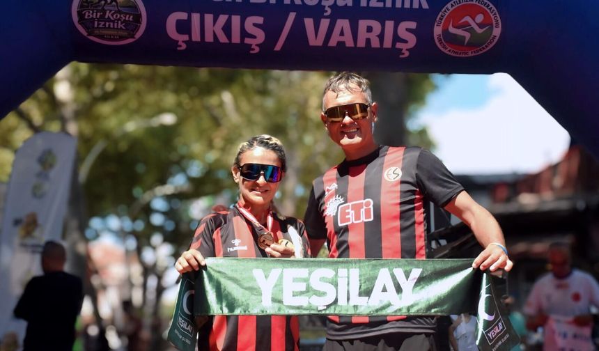 Eskişehirli Atletlerden İznik'te Çifte Şampiyonluk