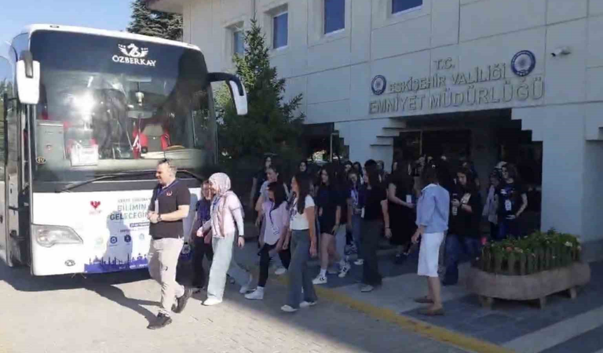 Eskişehirli Öğrenciler Bilim Kampında Buluştu