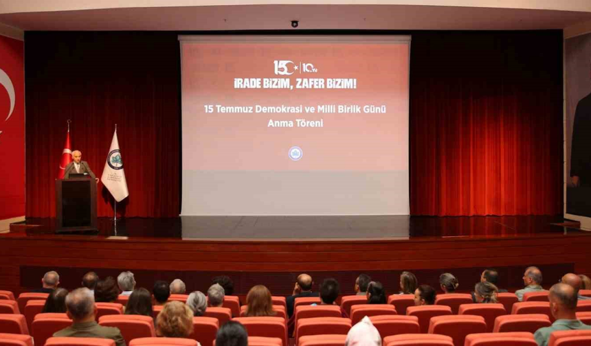 ESOGÜ'de 15 Temmuz Anma Programı Düzenlendi