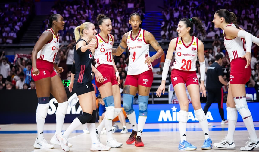 Filenin Sultanları Polonya'yı 3-1 Mağlup Etti