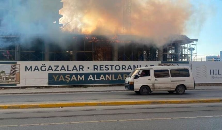 Eskişehir’de Hill City inşaatında yangın