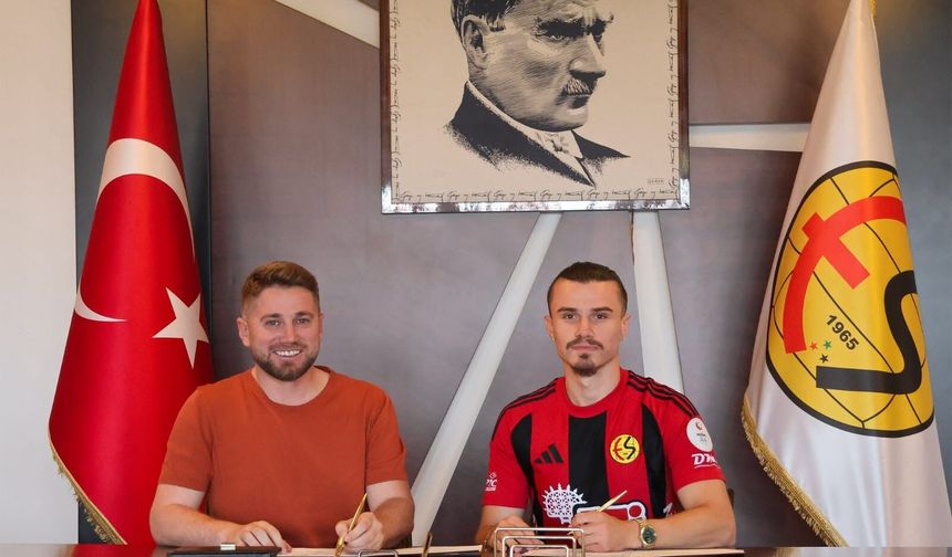 Eskişehirspor, Sol Bek Sarper Çağlar'ı Transfer Etti