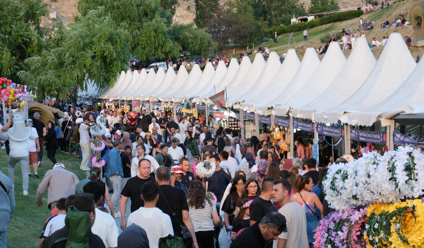 Sivrihisar Festivali 100 Bin Ziyaretçiyi Ağırladı
