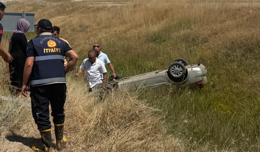 Sivrihisar Yolunda Otomobil Takla Attı: 2 Yaralı