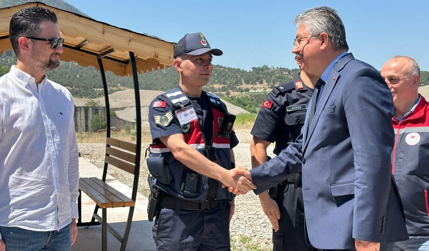 Vali Erdinç Yılmaz Sarıcakaya'daki Fide Tesisini Ziyaret Etti