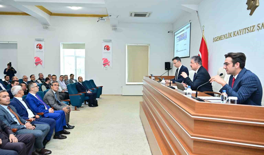 Yılmaz: Eskişehir'de 268 Proje Devam Ediyor