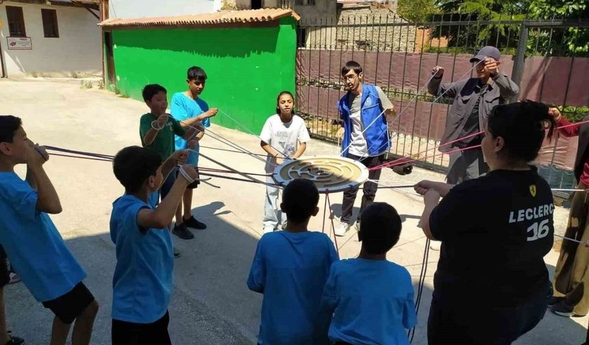 Eskişehir’de ‘Çocuklar Oynasın’ Projesi Başladı
