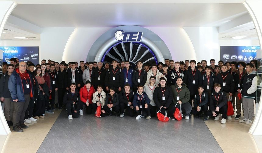 Eskişehirli Öğrenciler Millî Havacılık Motorlarını Yerinde İnceledi