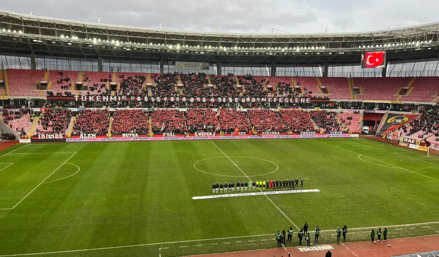 Eskişehir’de Düdük Çaldı: Eskişehirspor–Altay Mücadelesi Başladı