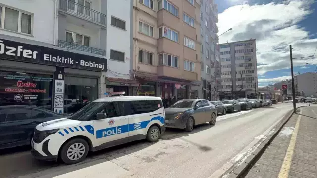 74 Yasindaki Adam Cop Evde Olu Bulundu 2 19544610 O