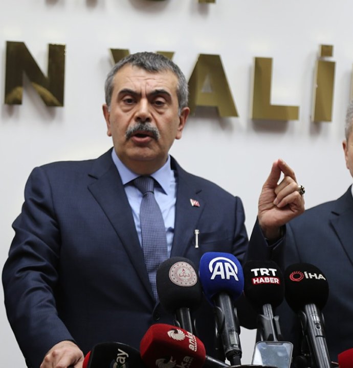 Bakan Tekin “Ramazan Etkinliklerine ‘Taliban’laşma’ Dediler” (1)