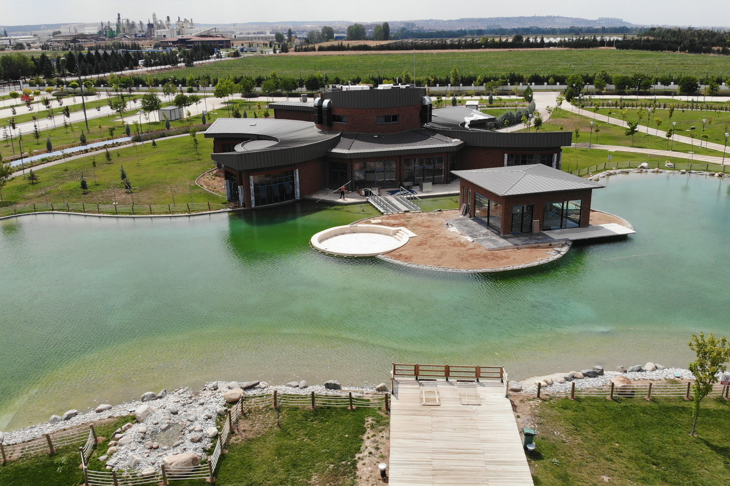 Başkan Küpeli Yaşam Park Restoran Projesini Yerinde İnceledi (4)
