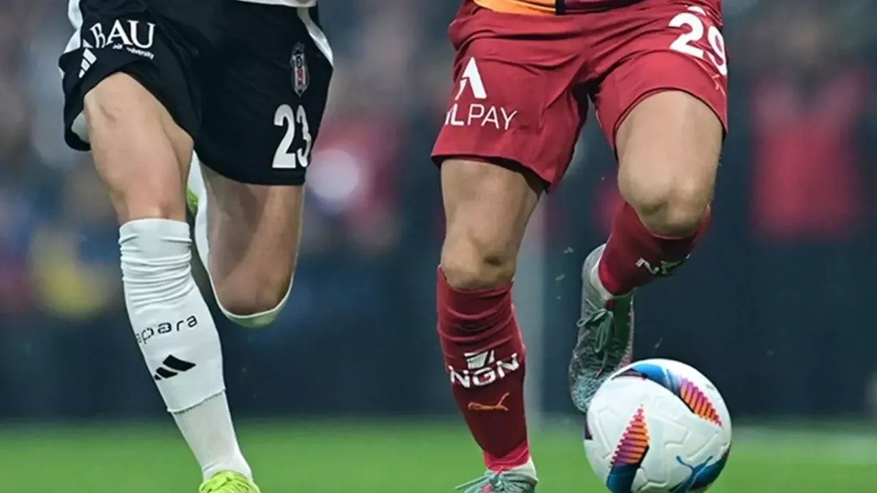 Besiktas Galatasaray Derbisi 7 Mart Cumartesi 19573074 1956 Amp