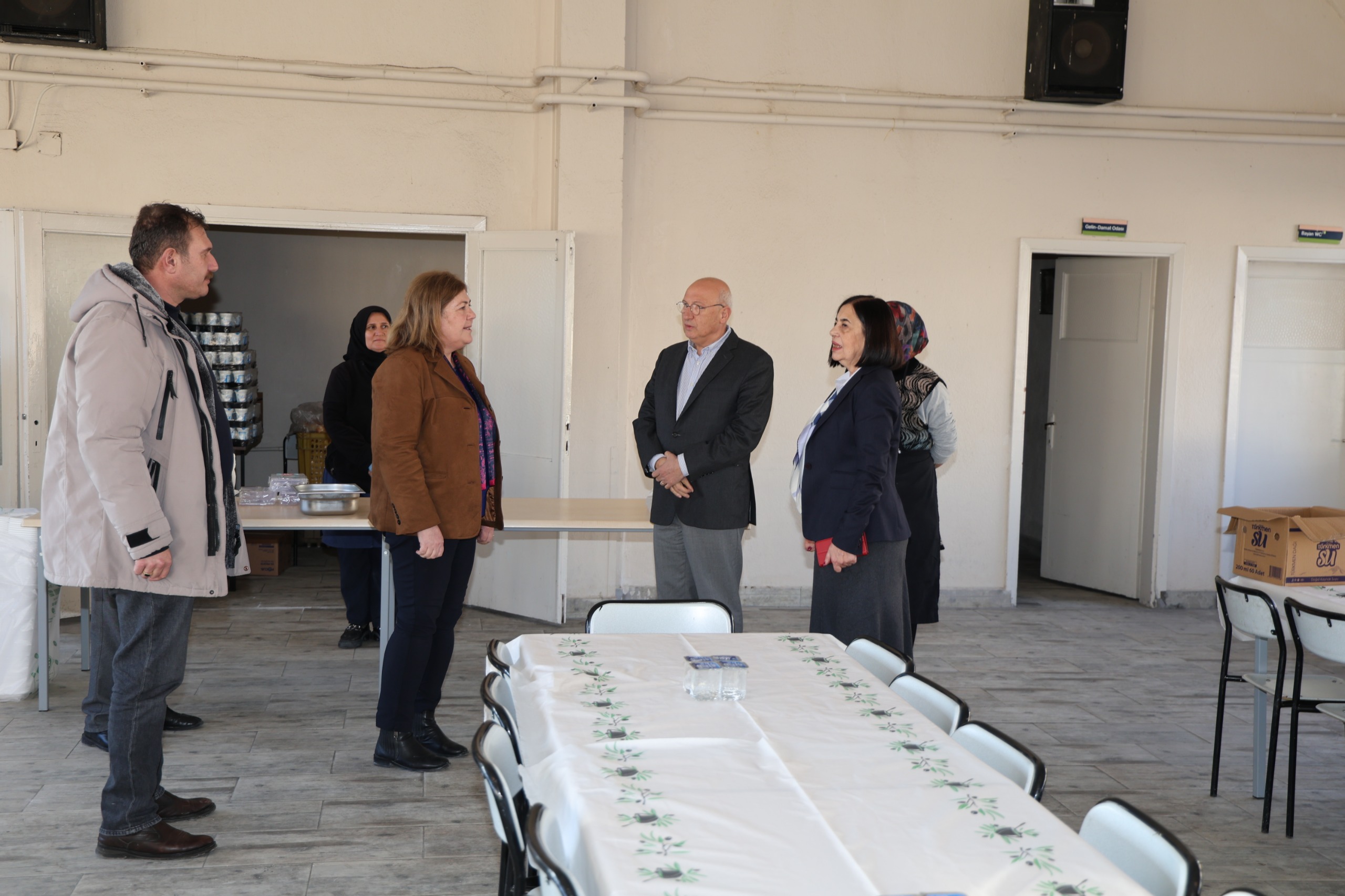 Chp’li Vekillerden İlçelere Dayanışma Ziyareti (4)