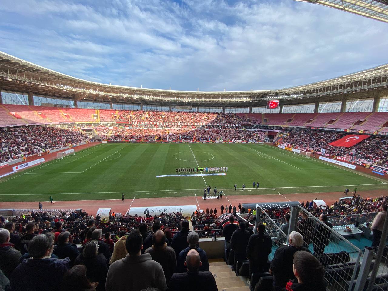 Eskişehir’de Heyecan Dolu 90 Dakika Başladı! (2)