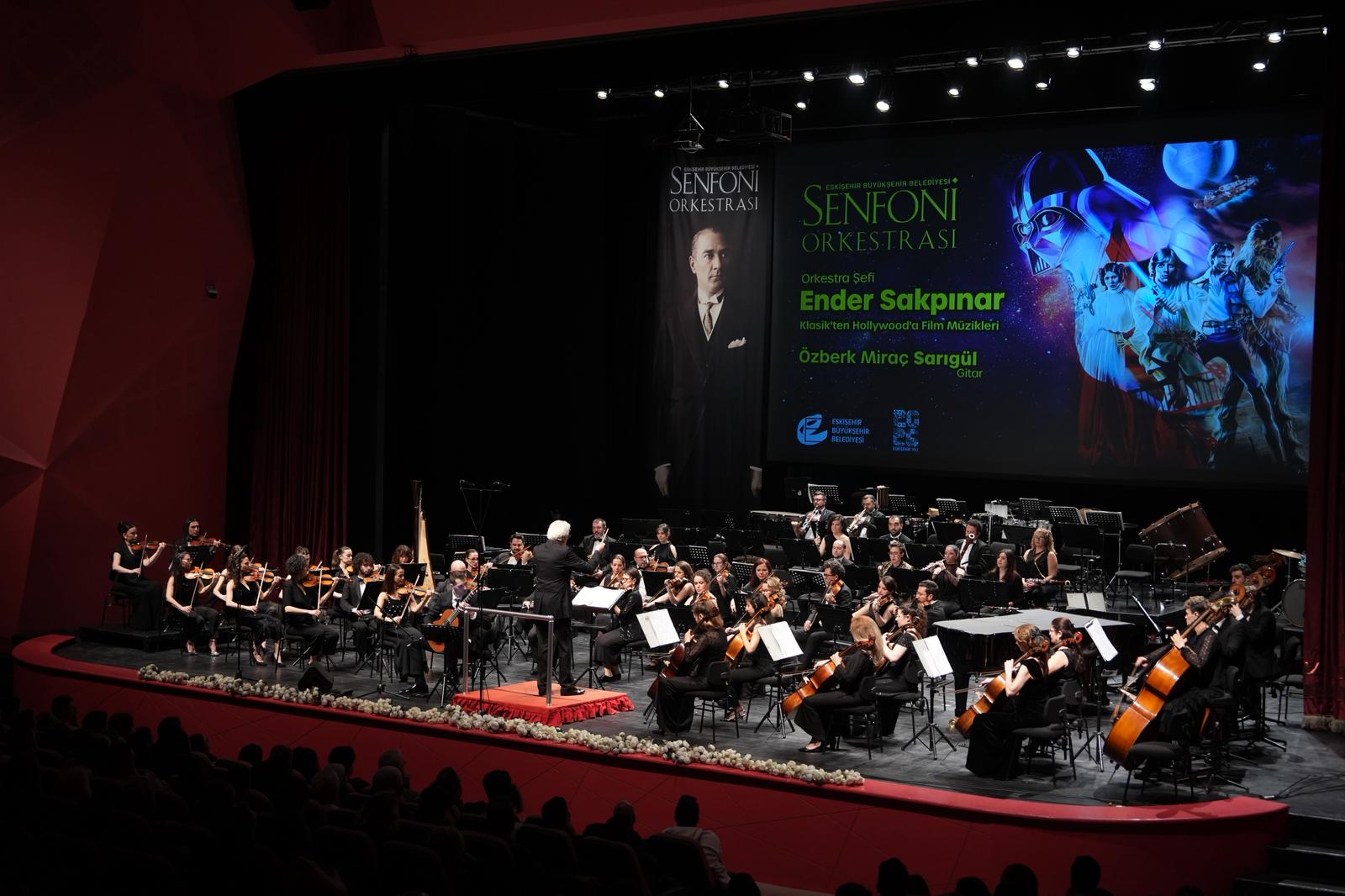 Eskişehir'de Senfoni Orkestrası’ndan Film Müzikleri Şöleni (3)