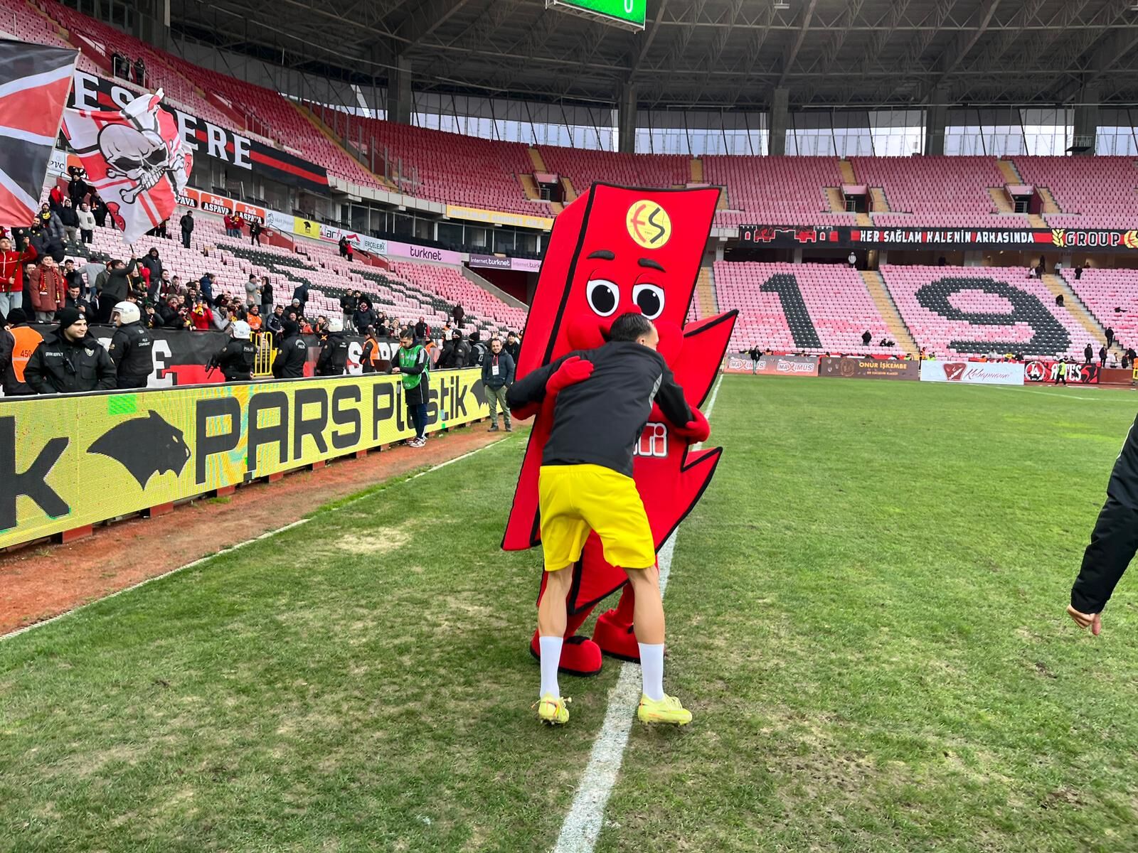 Eskişehirspor’dan İkinci Yarıda Gol Yağmuru! (3)