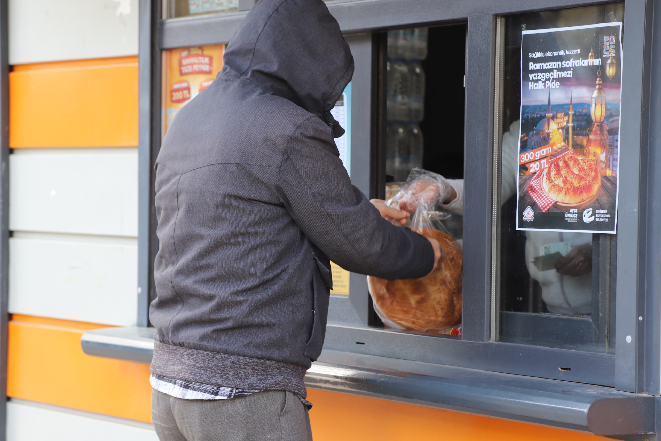 Halk Ekmek’ten Uygun Fiyatlı Ramazan Pidesi! İşte Fiyatı (4)