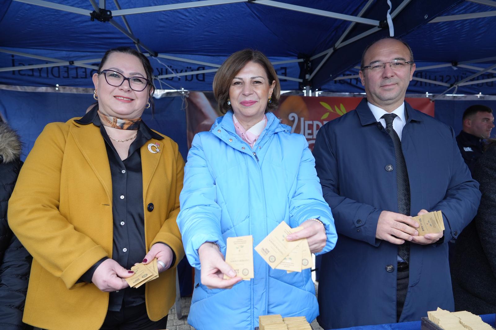 İlk Yerel Tohumlar Başkan Ünlüce’den (5)