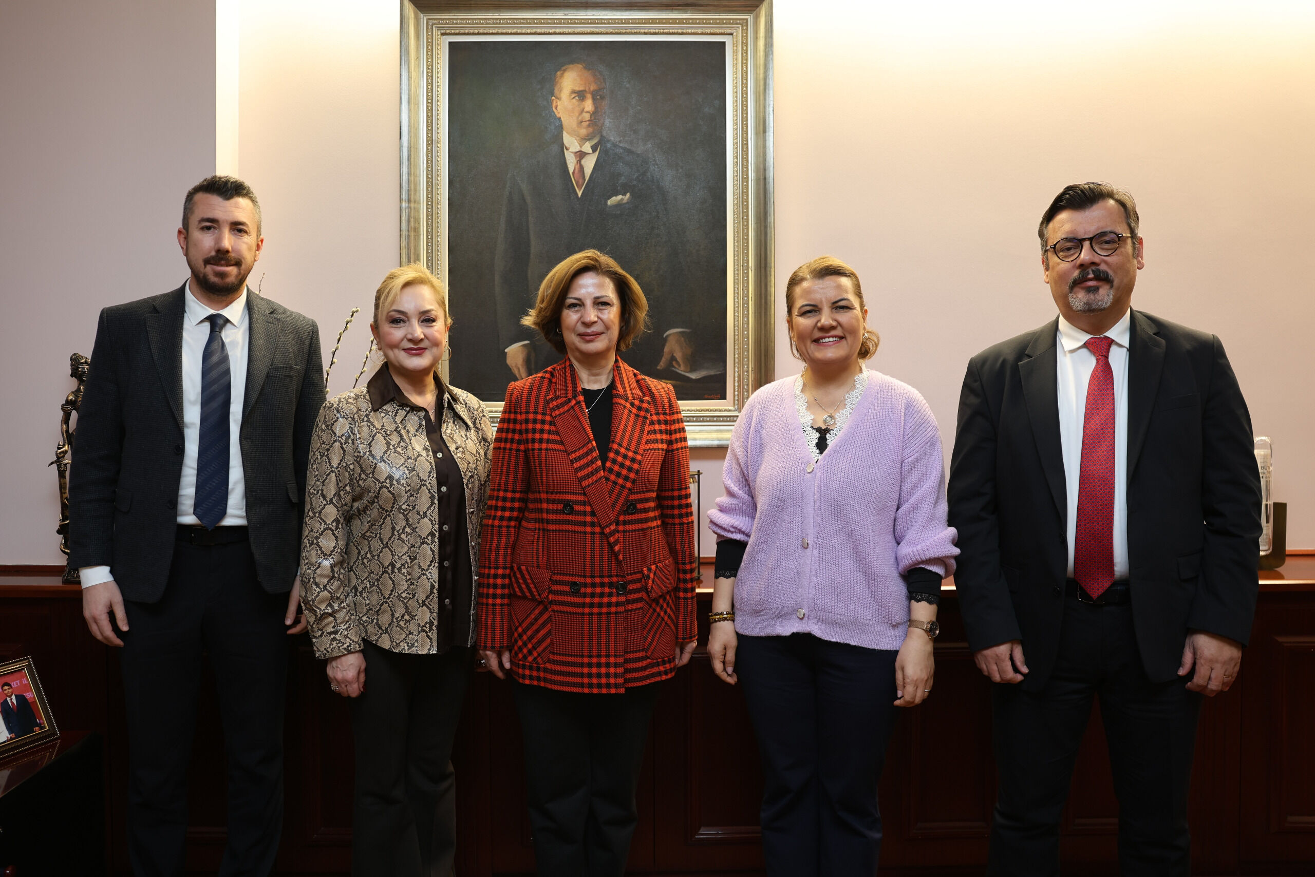 İzmit Belediye Başkanı Kaplan Ünlüce'yi Ziyaret Etti (1)