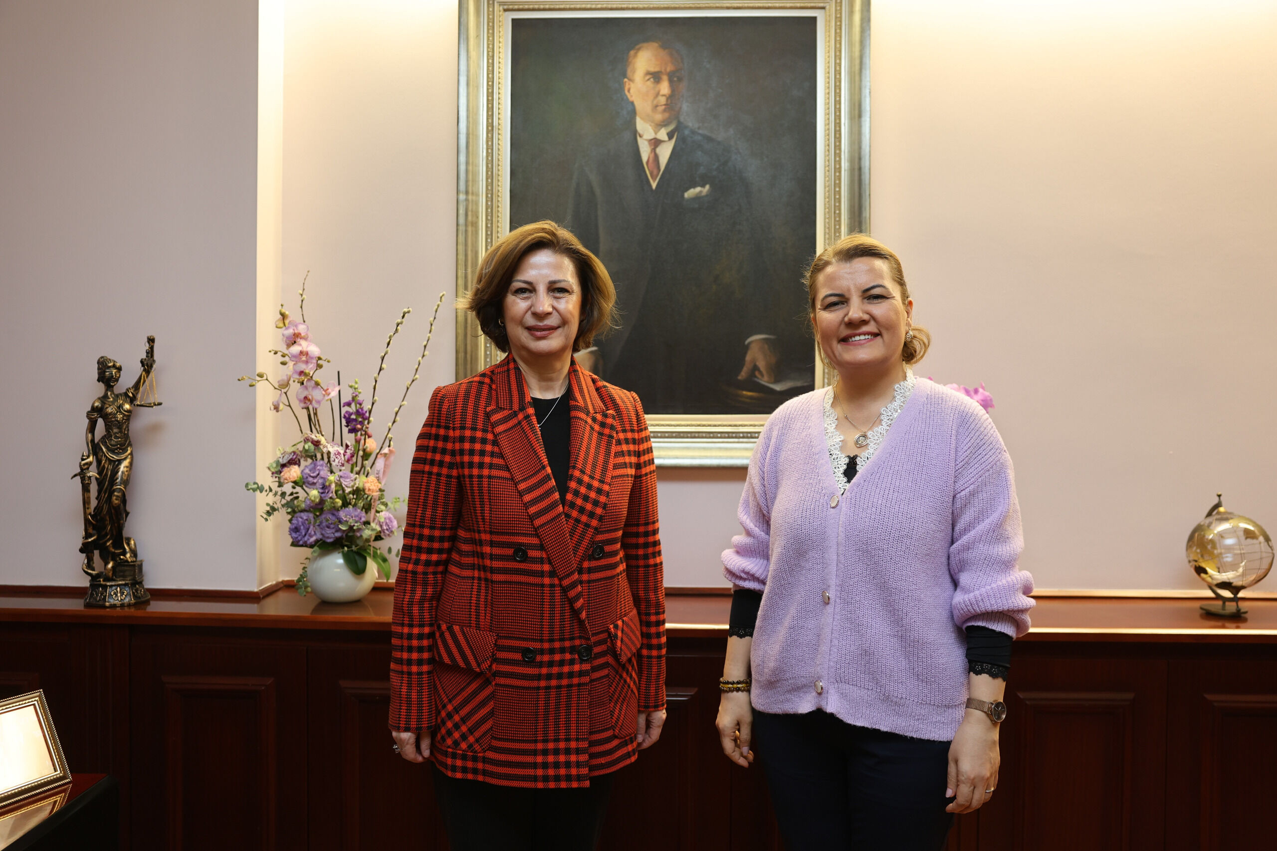 İzmit Belediye Başkanı Kaplan Ünlüce'yi Ziyaret Etti (3)