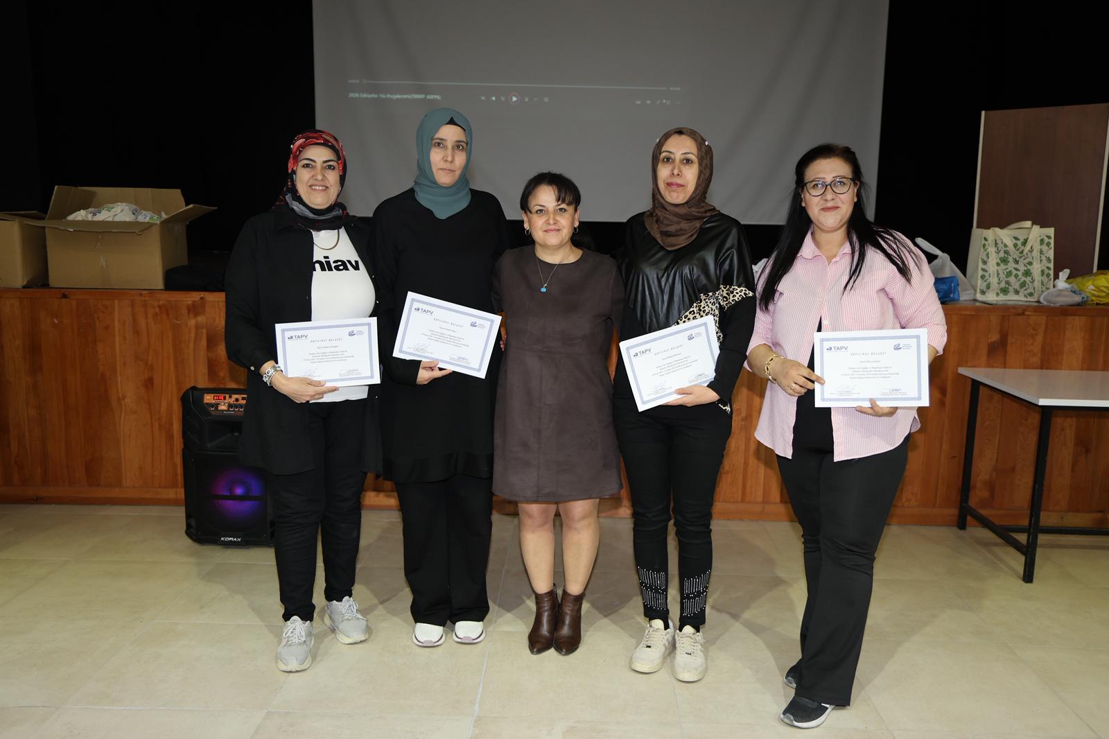 Kadin Sağliği Semi̇ner Programi Başariyla Tamamlandi (9)