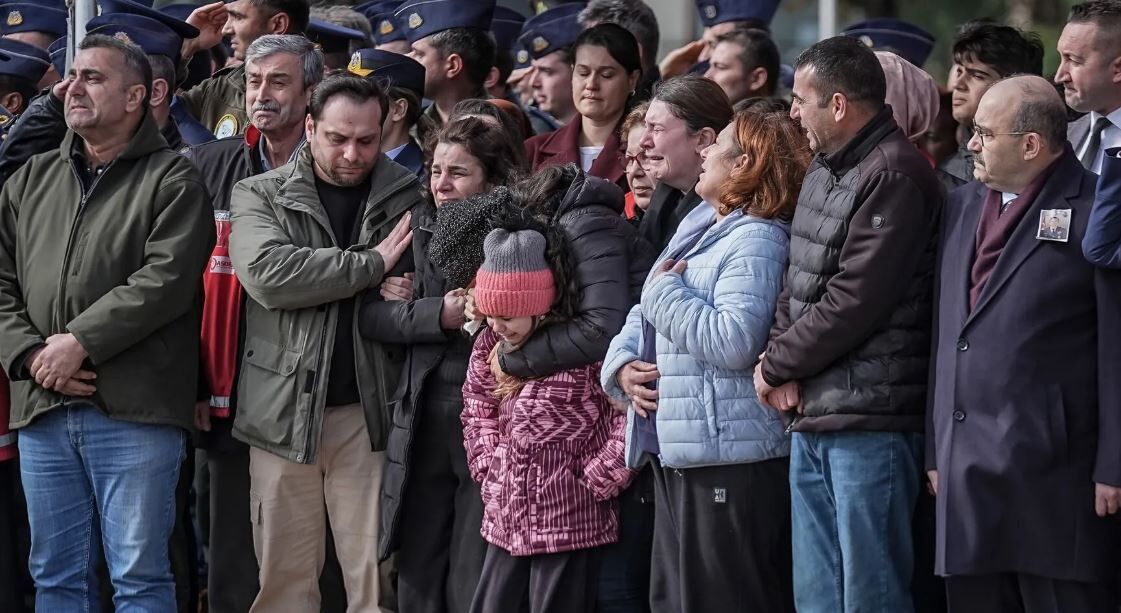 Şehit Pilot Için Balıkesir'de İlk Tören Düzenlendi (2)