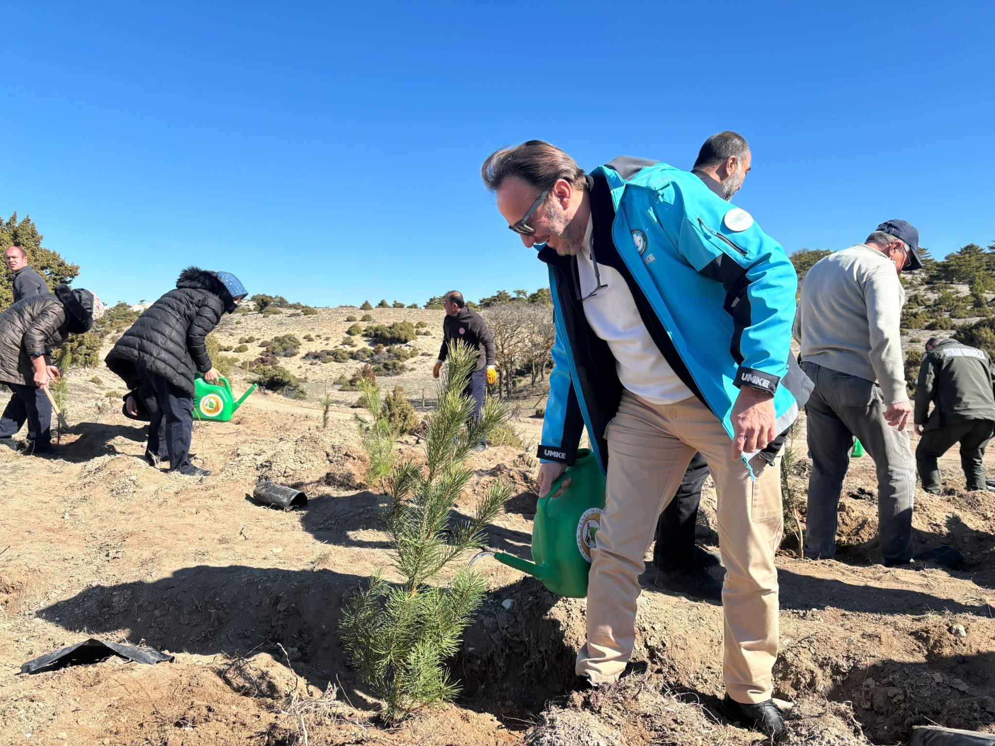 14 Mart Tıp Bayramı’nda Fidanlar Toprakla Buluştu (2)