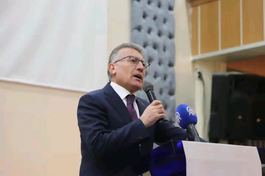 40F00422 3D6A 4429 B02C 24Dc98Df187F