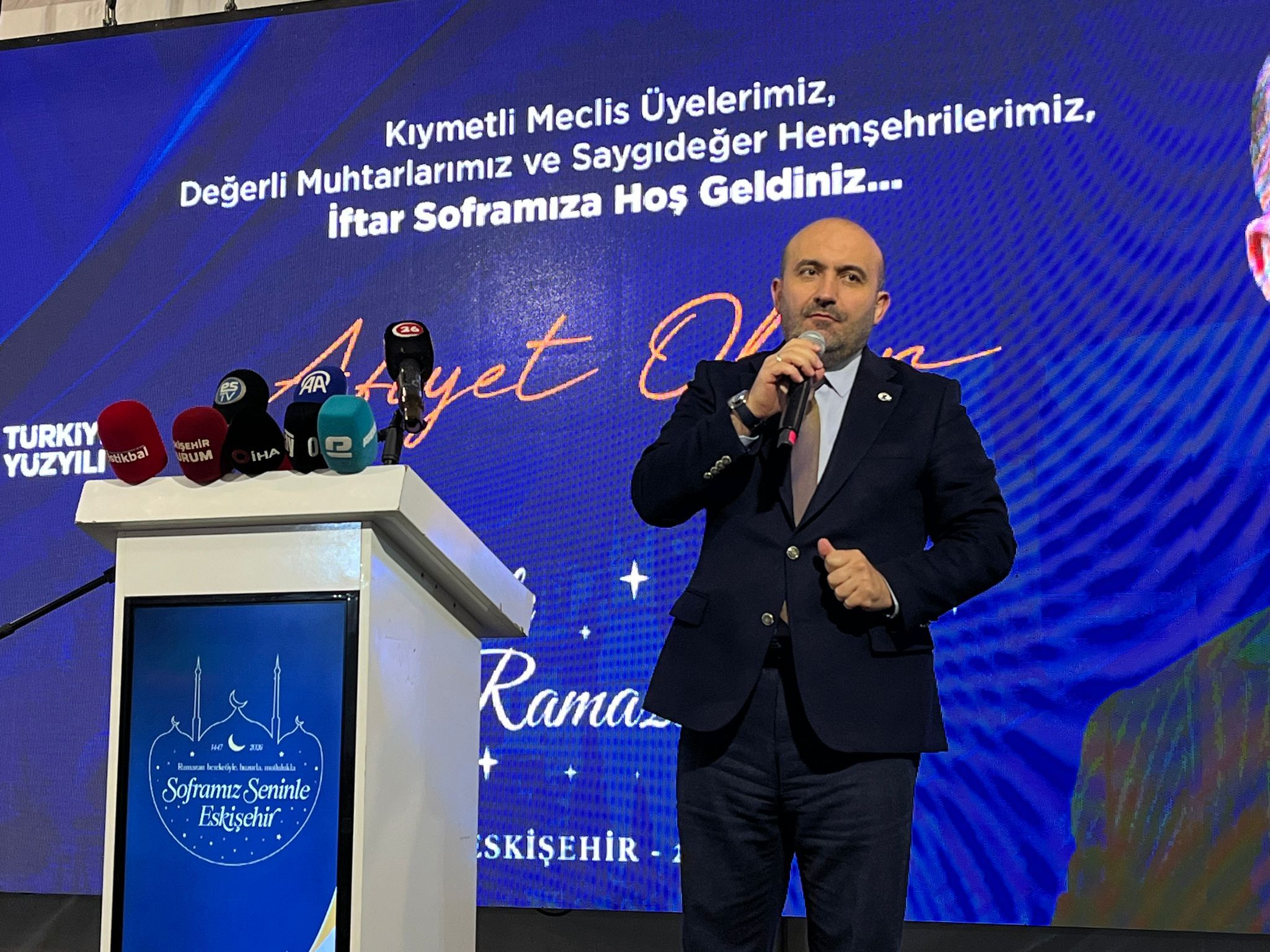 Ak Parti Mkyk Üyesi Hamza Dağ Eskişehir’de İftar Sofrasında Konuştu (8)