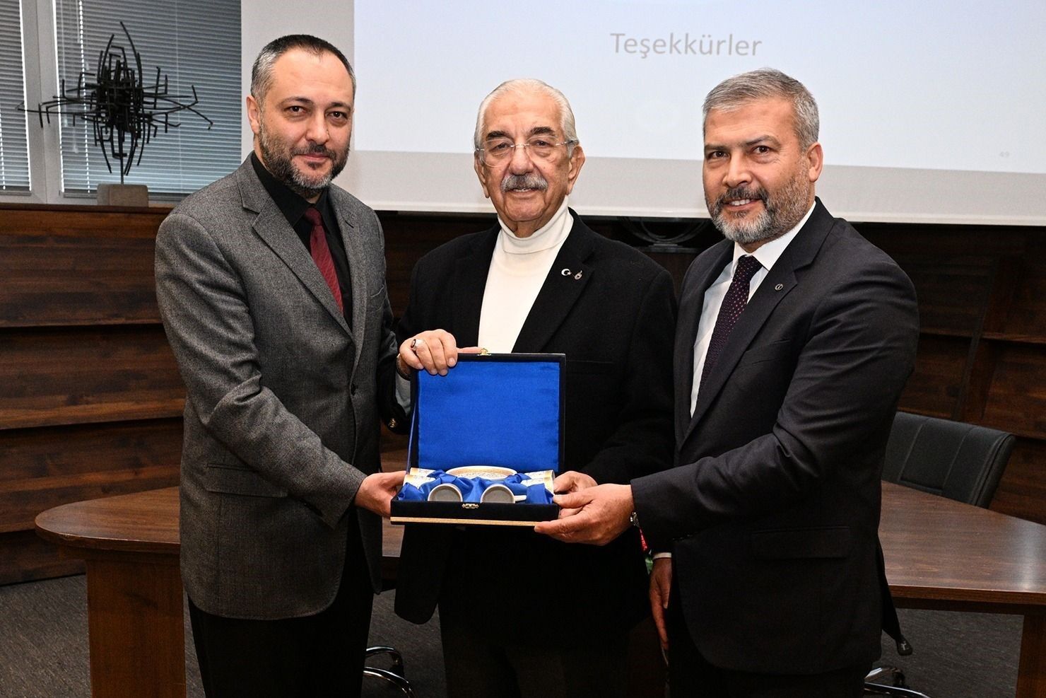 Ali Saydam Kütüphanesi Açılışı Gerçekleşti (1)