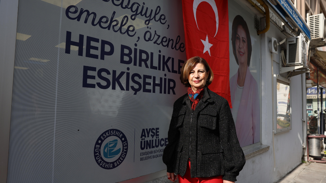 Ayşe Ünlüce'den, Hayırseverlere Teşekkür (1)