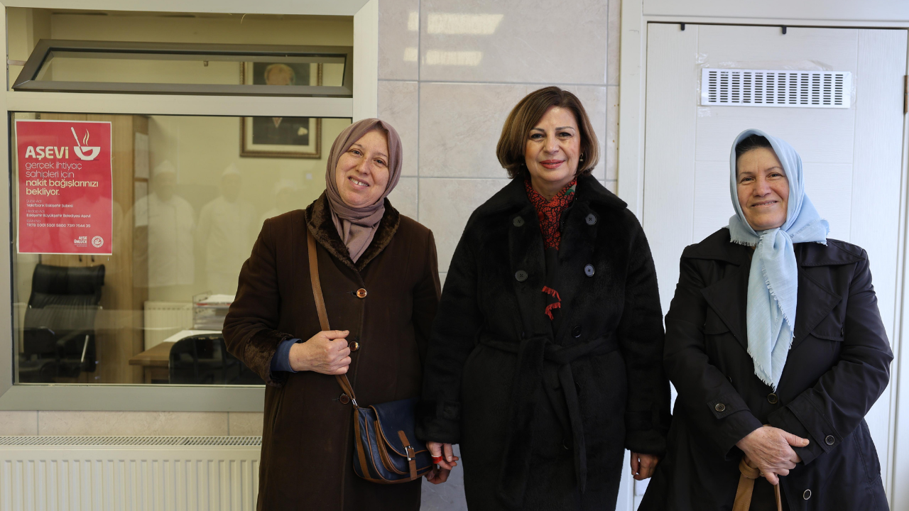 Ayşe Ünlüce'den, Hayırseverlere Teşekkür (3)