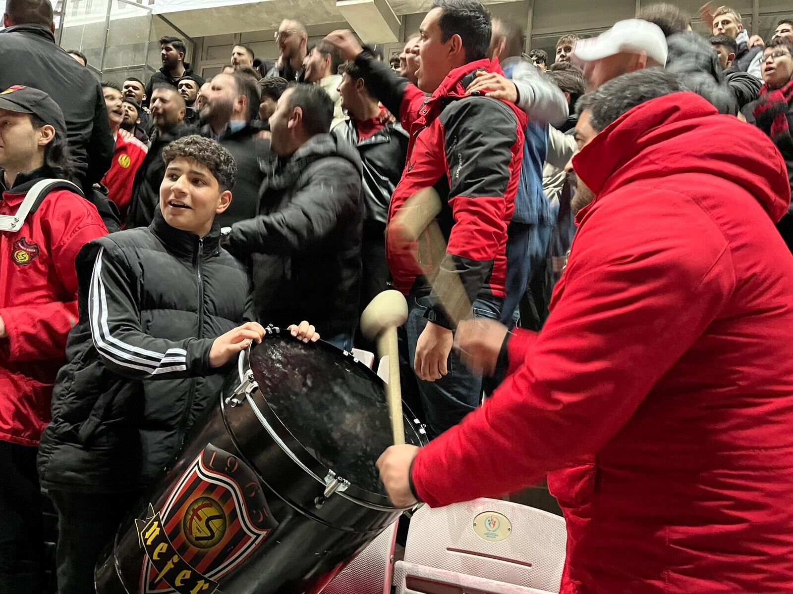 Bando Es Es Yeni Şampiyonluk Marşını İlk Kez Duyurdu (11)-1