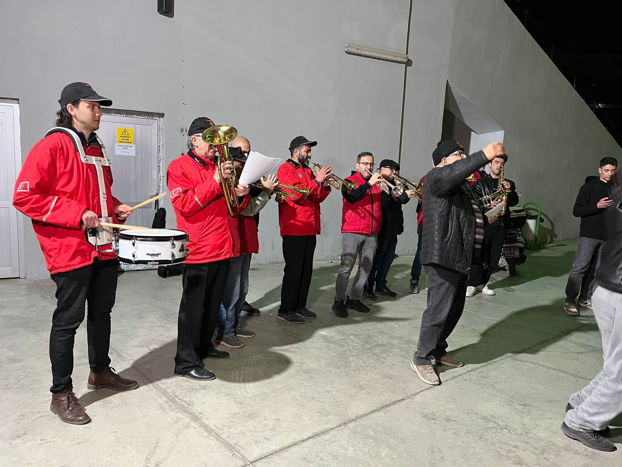 Bando Es Es Yeni Şampiyonluk Marşını İlk Kez Duyurdu (9)-1