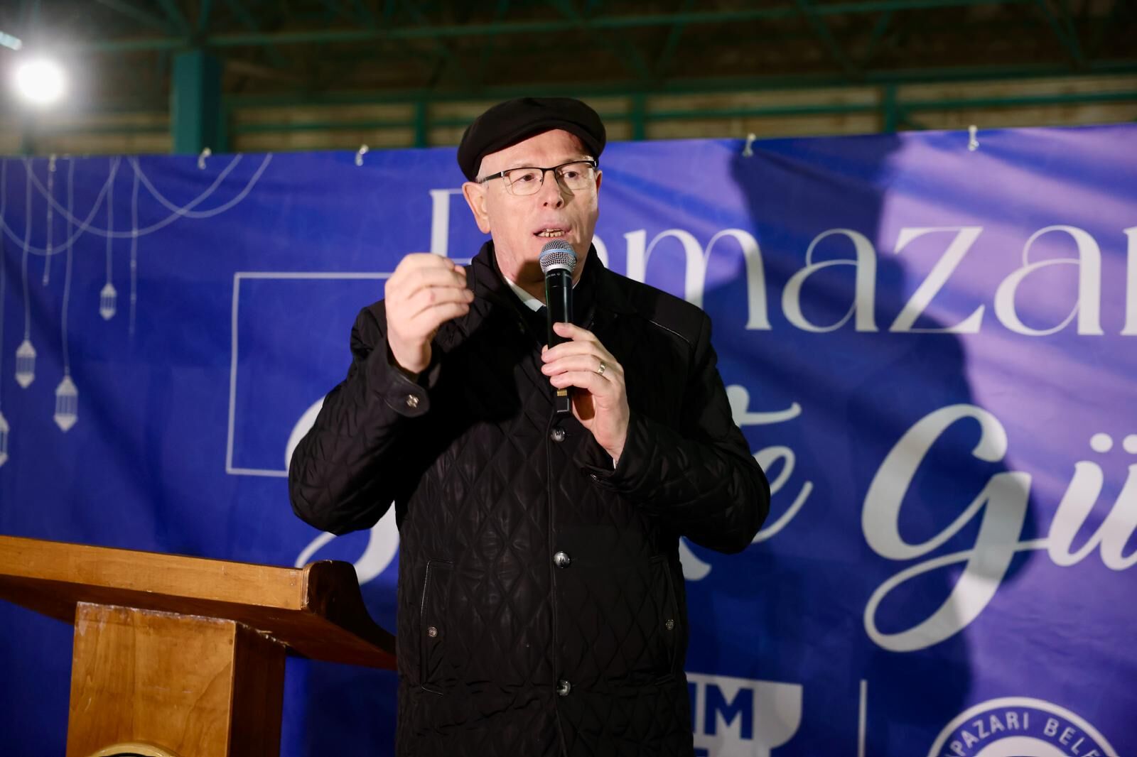 Başkan Kurt, 75. Yıl Mahallesi'nde Vatandaşlarla İftarda Bir Araya Geldi (1)