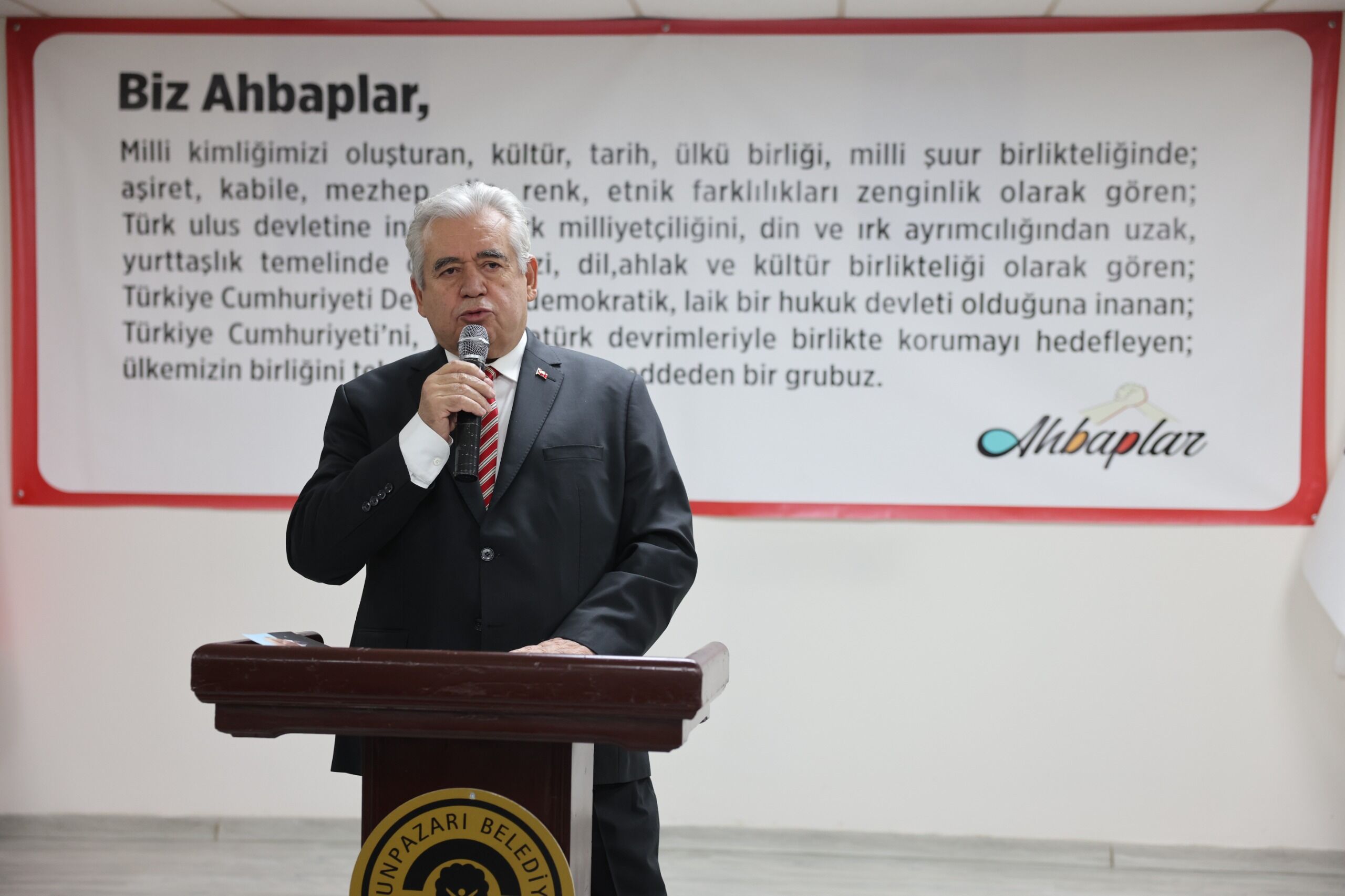 Başkan Kurt Ahbaplar Grubu Ile Iftarda Buluştu (3)