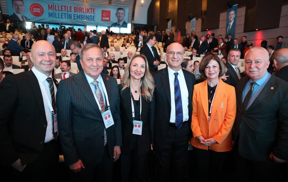 Başkan Ünlüce Chp Aday Ofisi Toplantısına Katıldı (1)-1