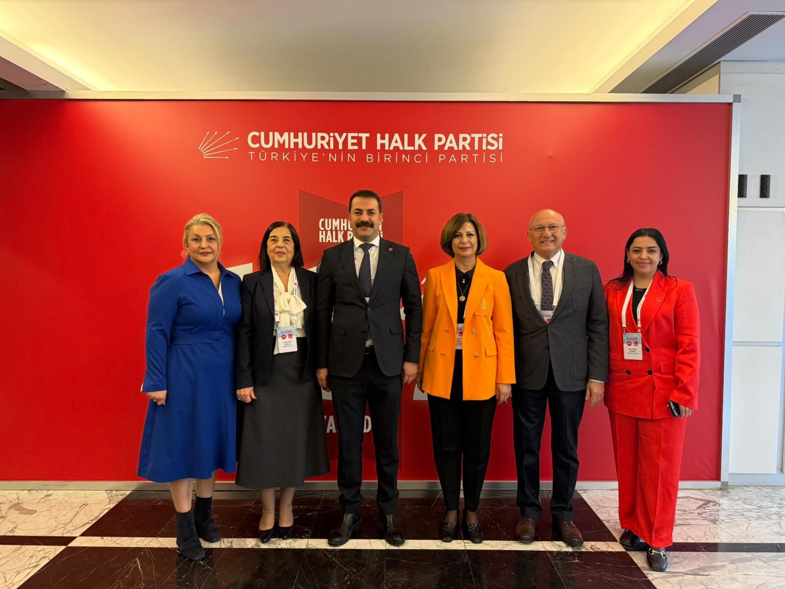 Başkan Ünlüce Chp Aday Ofisi Toplantısına Katıldı (5)