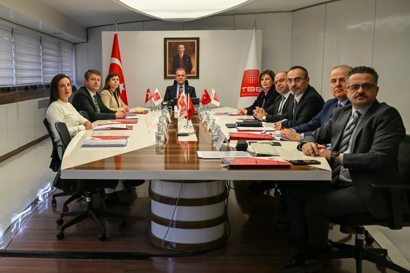 Başkan Ünlüce “Yerel Yöneti̇mlerde Uluslararasi Dayanişmayi Güçlendi̇receği̇z” (4)