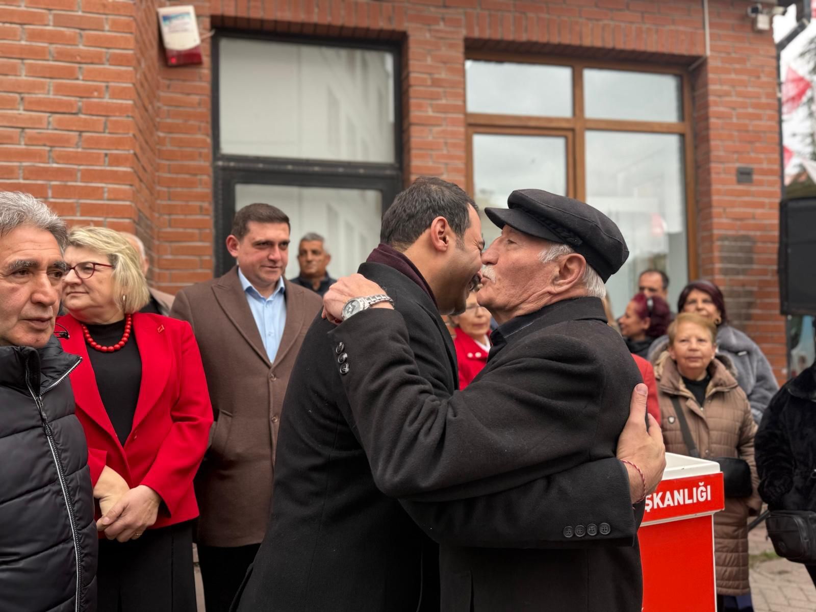 Chp Eskişehir Bayramlaşmasında Adalet Mesajı Verildi (4)