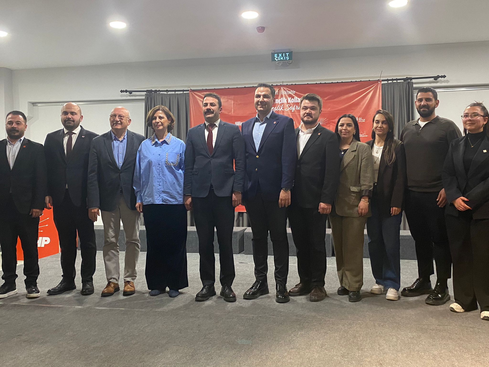 Chp Eskişehir Gençlik Kolları %22Kardeşlik Sofrası'nda%22 Buluştu9