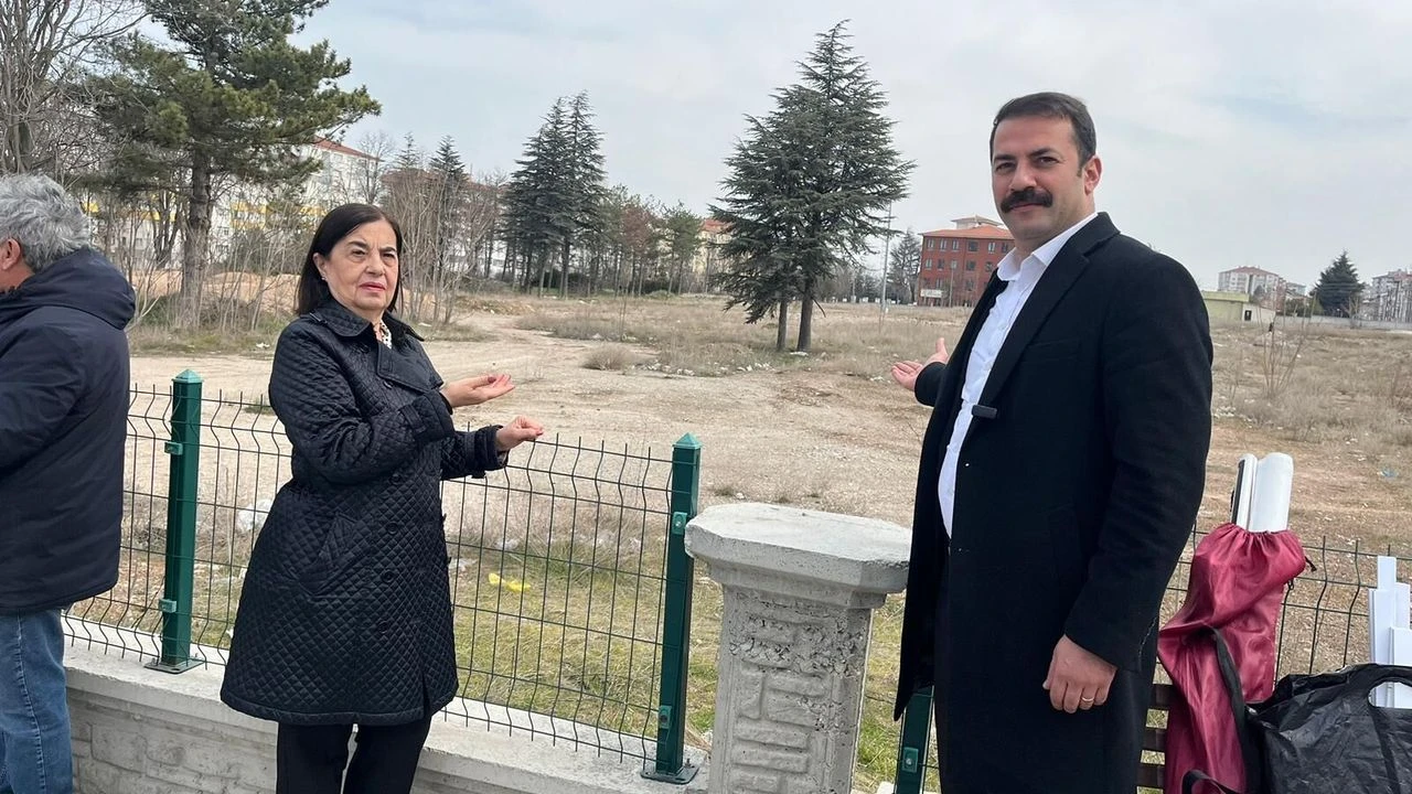 Chp’li Süllü'den Hastane Arsası Özelleştirmeye Tepki (2)