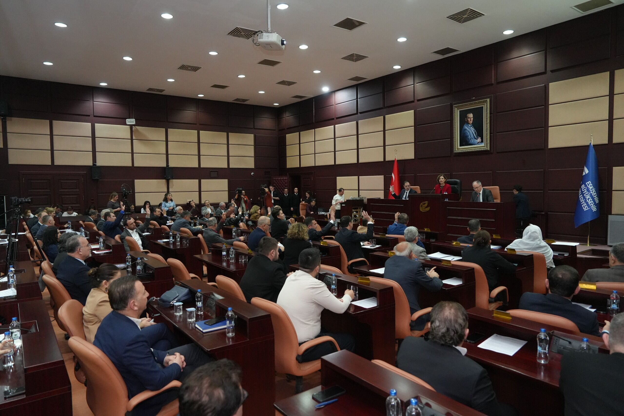 Eskişehir Büyükşehir Meclisi 2. Birleşim 1. Oturumu Yapıldı (25)