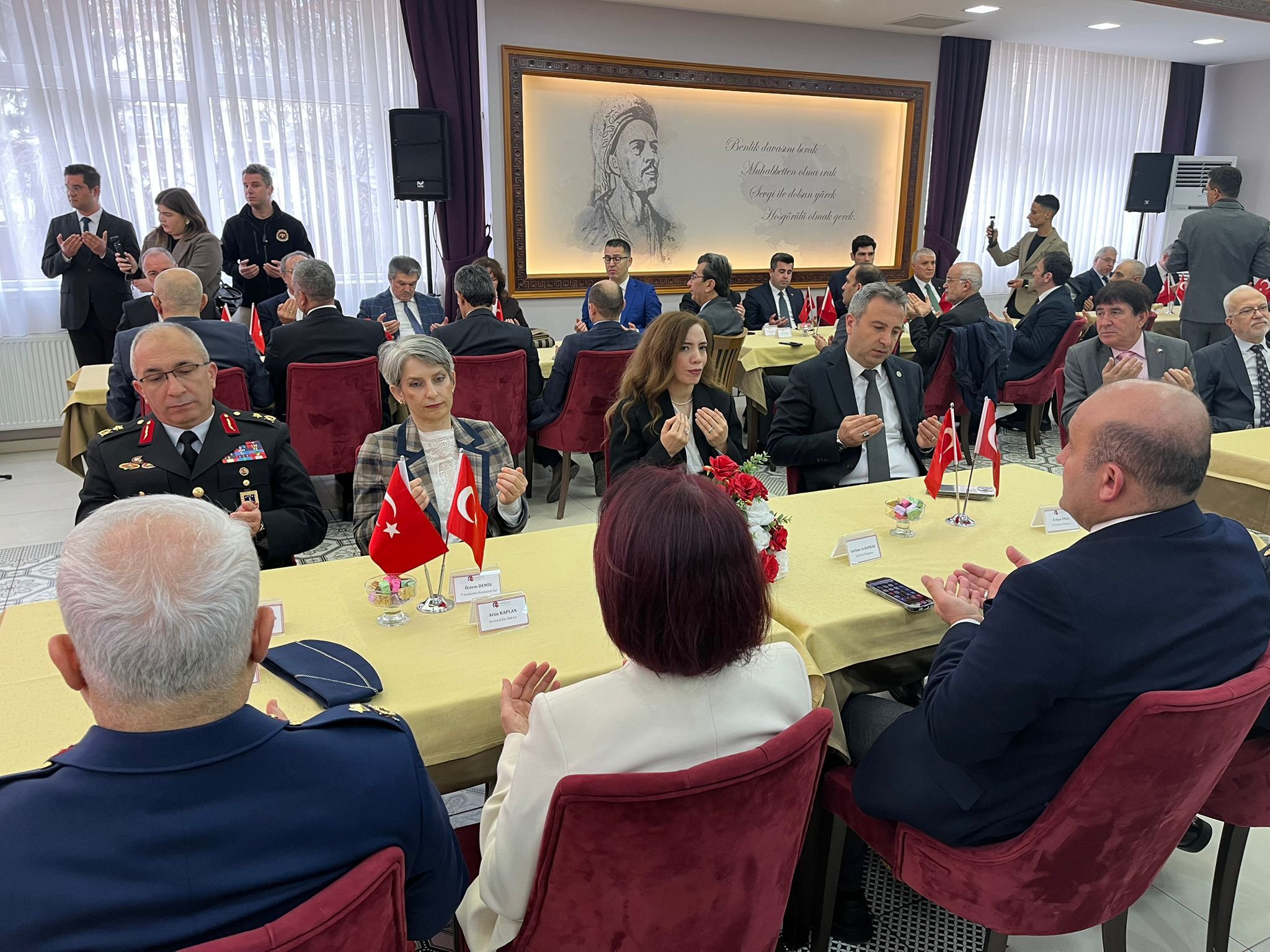 Eskişehir Protokolü Bayramlaşma Töreninde Buluştu (5)