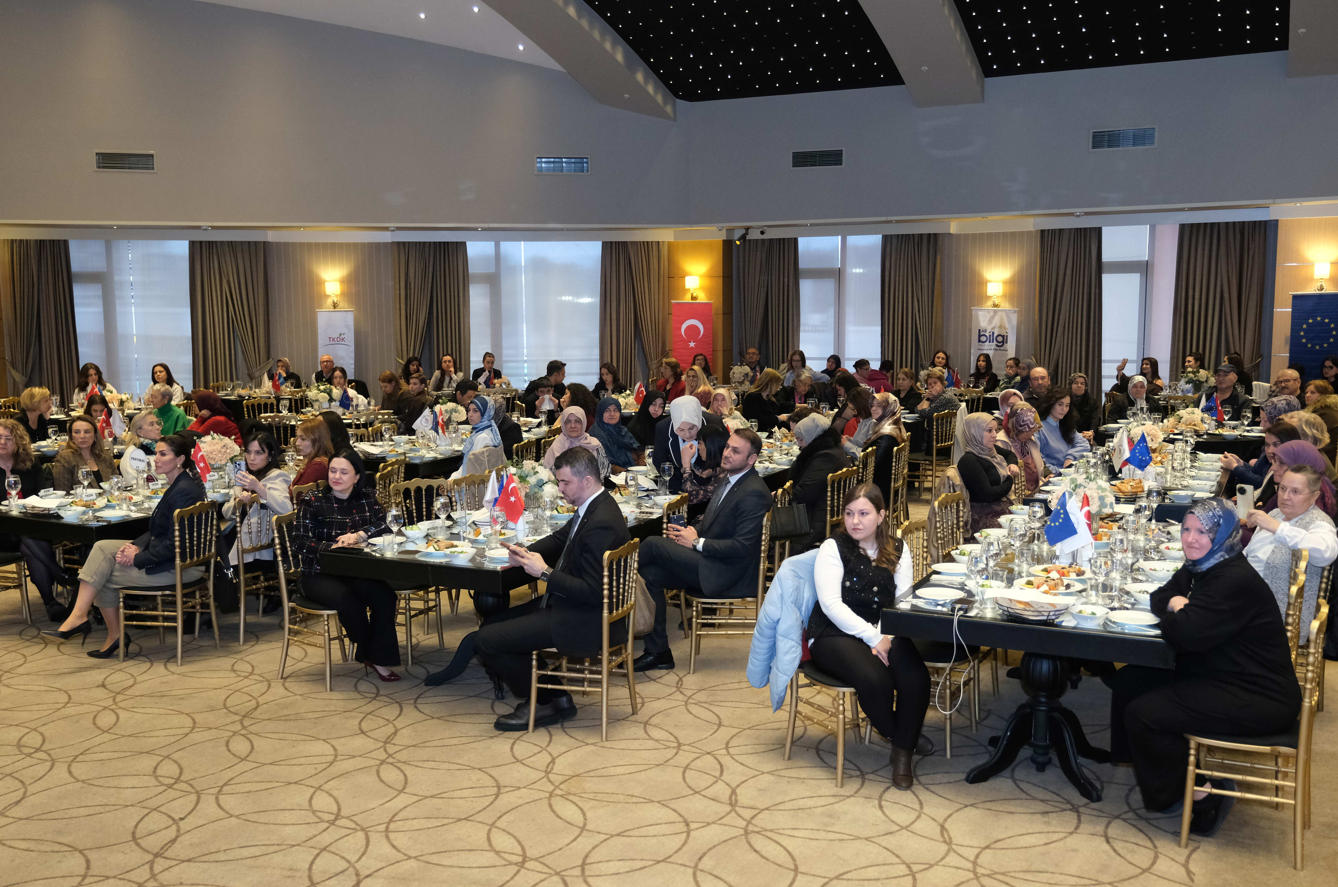 Eskişehir’de 300 Kadın Çiftçi Aynı Çatıda (6)